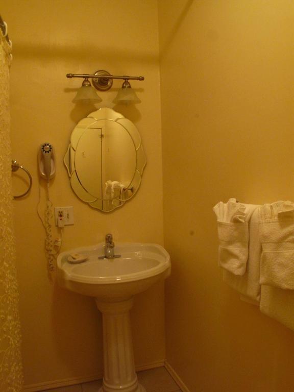 Halifax Waverley Inn ภายนอก รูปภาพ